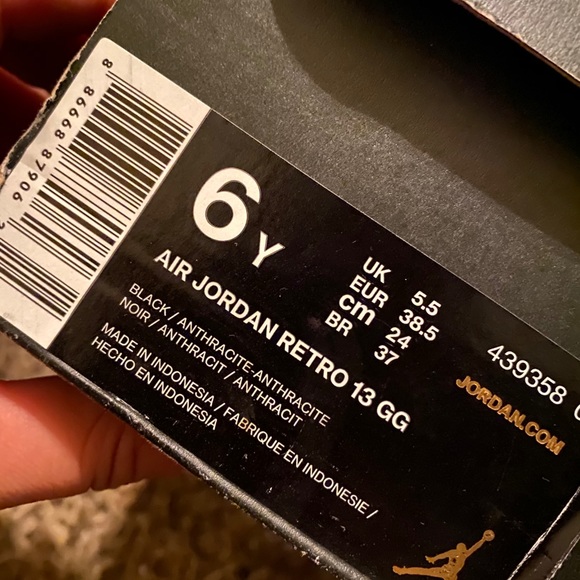 Jordan Retro 13 Hyper Pink